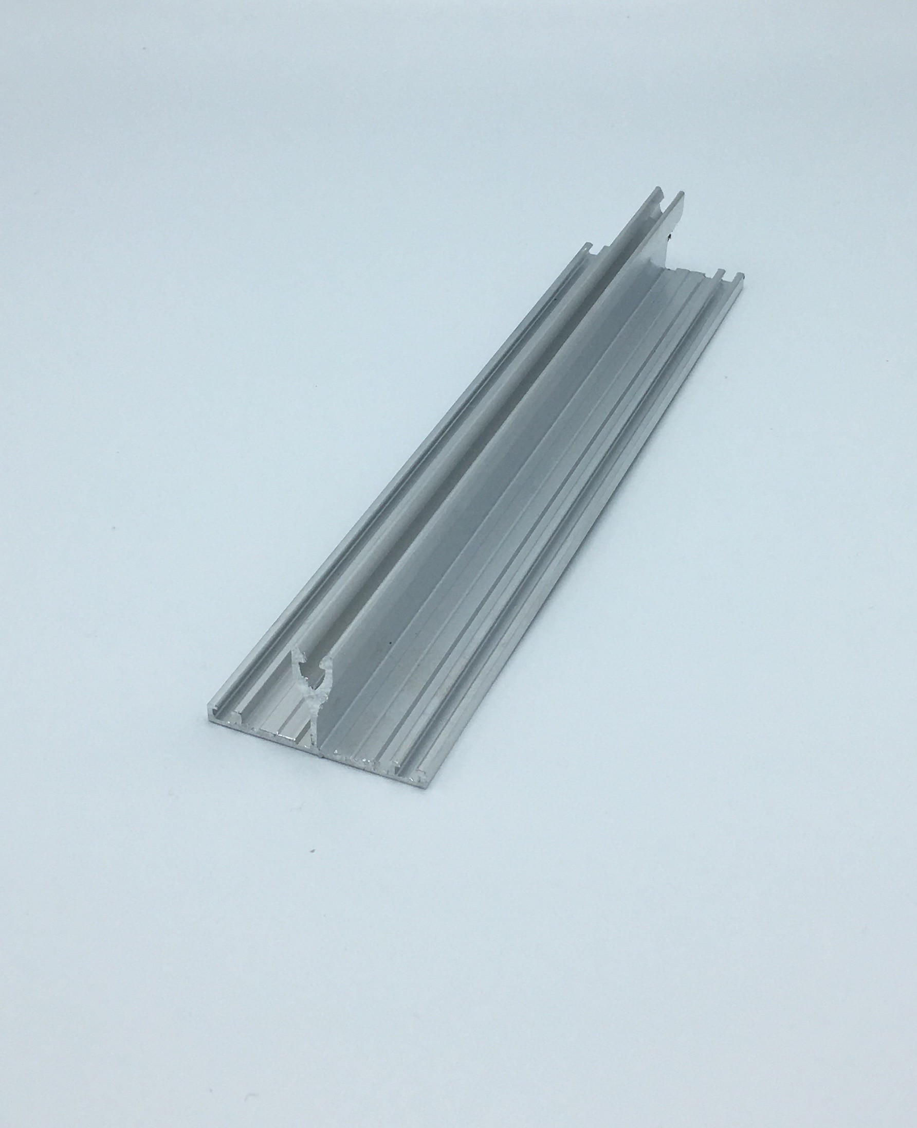 DRAGER VOOR HOUT PROF 34 (voor 16mm platen) BRUT (niet geanodiseerd)