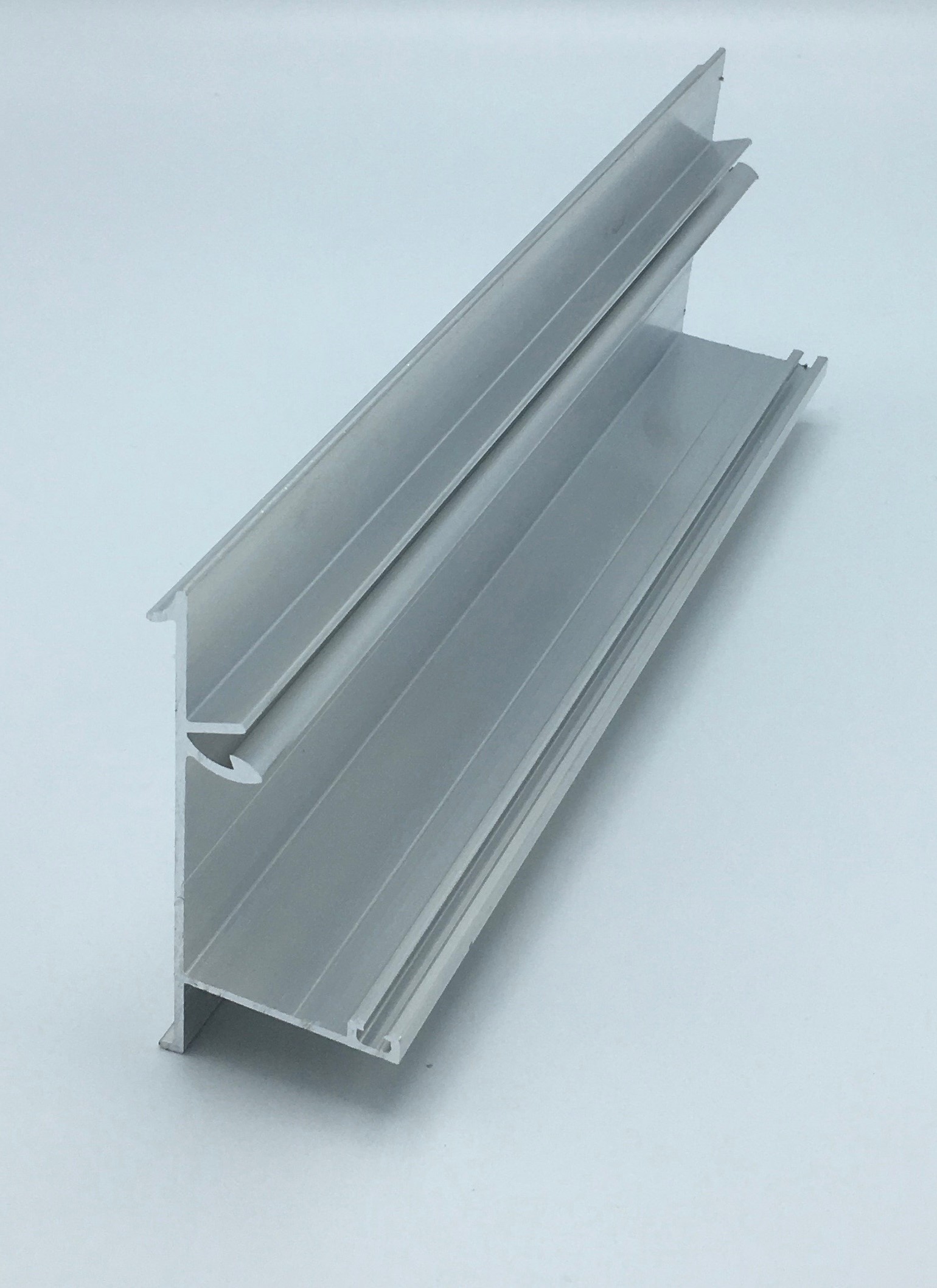 ZIJKANT VOOR HOUT PROF 440 (voor 32mm platen) BRUT (niet geanodiseerd)