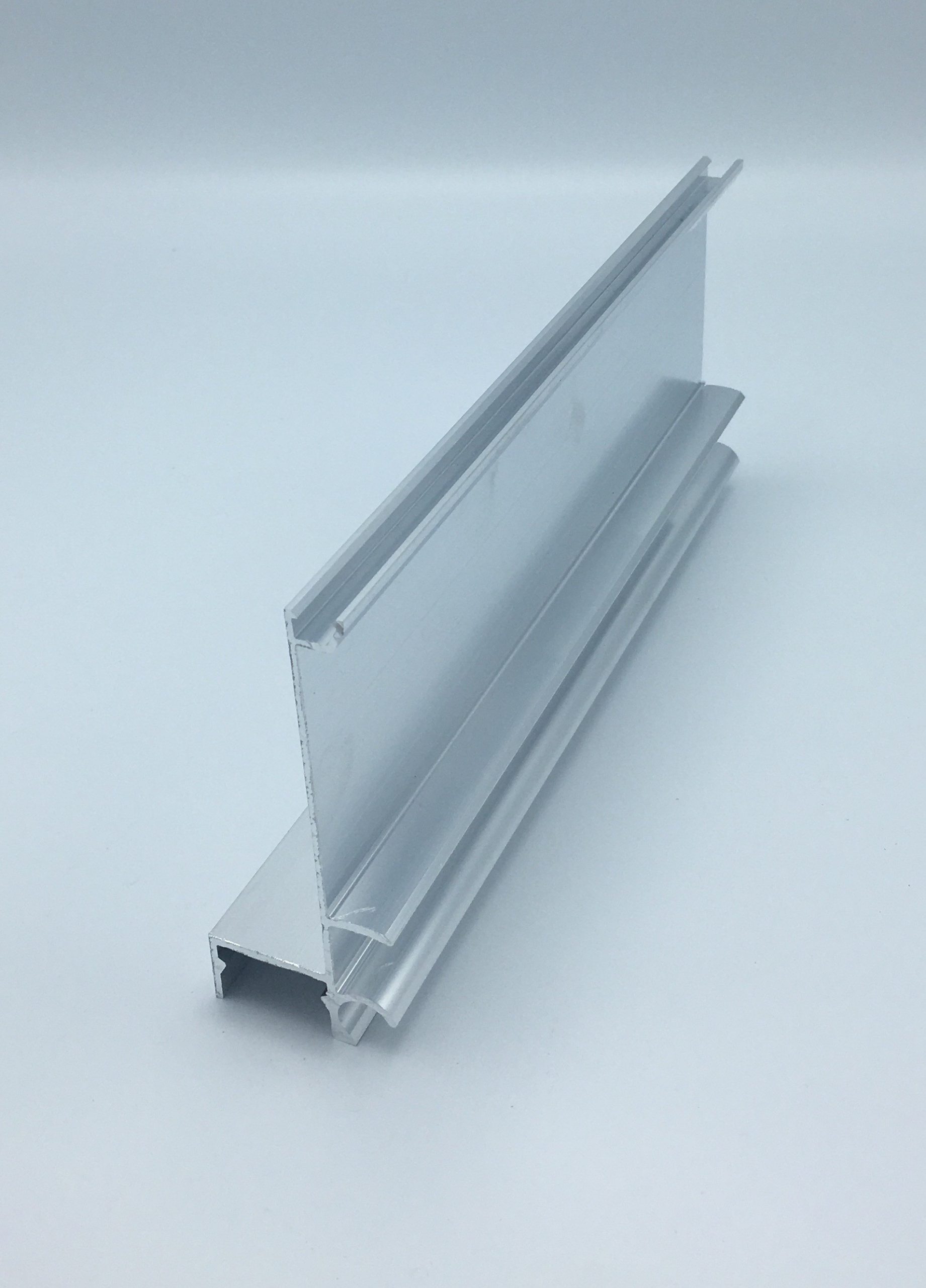 SCHARNIERPROFIEL TOT 21° PROF 550